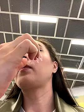 Freechat Holly_Play on StripChat