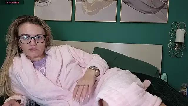 hotjessyca on StripChat