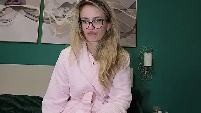 hotjessyca on StripChat