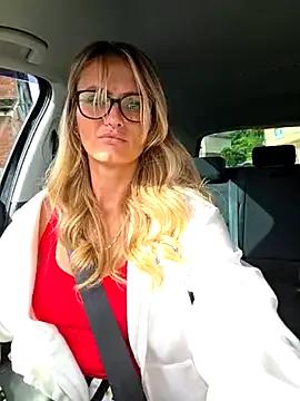 hotjessyca on StripChat