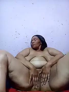 Freechat Hugepussy444 on StripChat