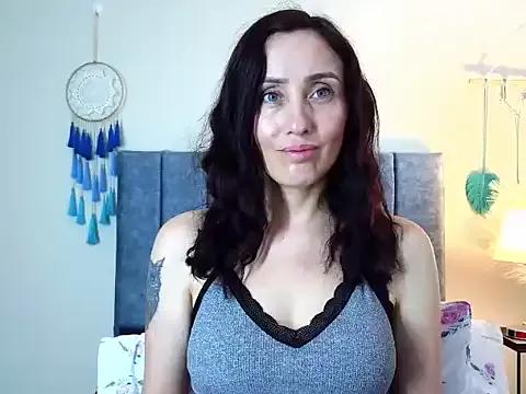 IberianMoonMK on StripChat