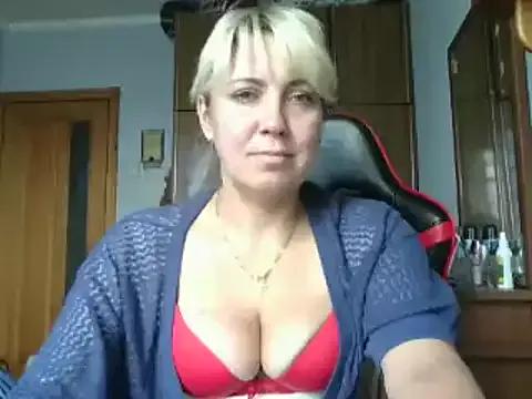 IrinaB1 on StripChat 