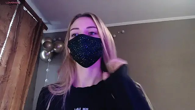 Freechat Iris_lave on StripChat