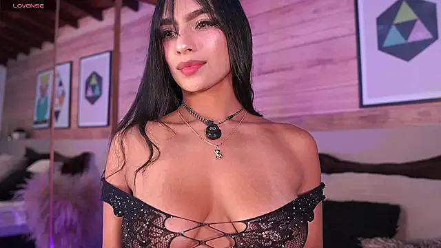 StripChat IzzyWild is Freechat IzzyWild — Amazing Boobs JobExtra Wet
