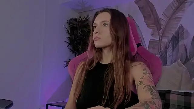 Freechat JennyDens on StripChat