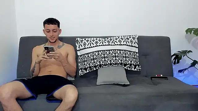 StripChat joe_foxx is Freechat joe_foxx — SHOW CUM