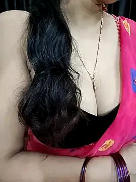 Freechat kaamuk_shweta on StripChat