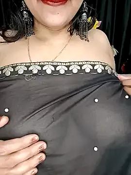 Freechat kaamuk_shweta on StripChat