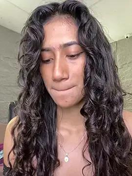 Freechat KaitlynLoveCam on StripChat