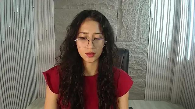 Freechat KaitlynLoveCam on StripChat