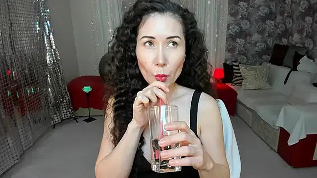 Freechat KarinaSweeety on StripChat