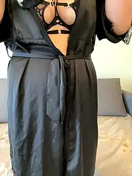 Freechat Kayla-love on StripChat