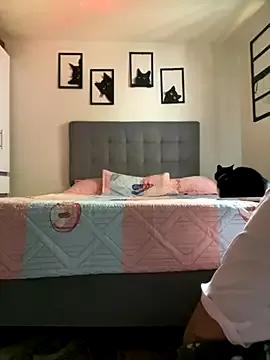 Freechat Kimmymadison- on StripChat