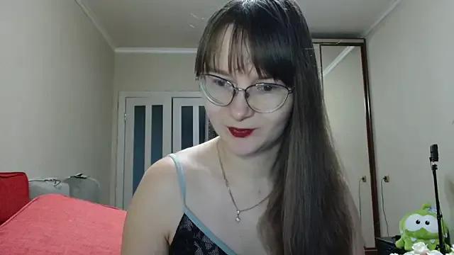 StripChat KiraGoldens is Freechat KiraGoldens — stand doggy style without panties