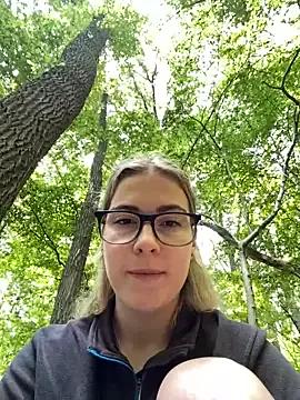 Freechat KissMissAngela on StripChat