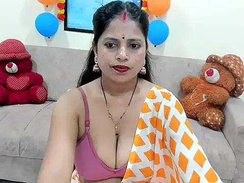 Private leahgotiii on StripChat