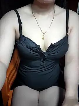 Private LeanaLy on StripChat