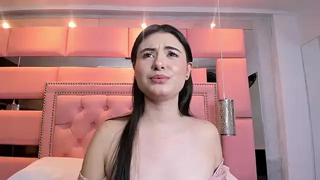 Freechat LiliCarterm on StripChat