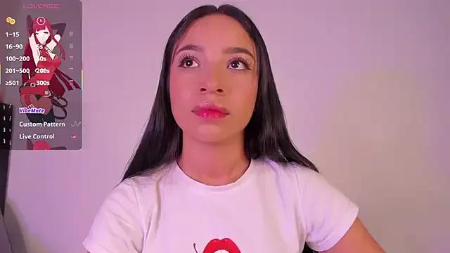 Freechat lillielover16 on StripChat