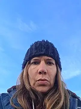 Lina_lou4 — Flash ass outside