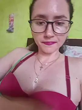 Linda_Hot13
