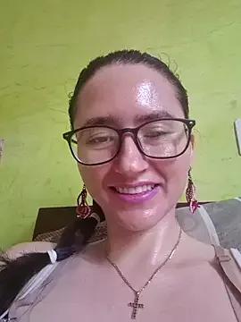 Freechat Linda_Hot13 on StripChat