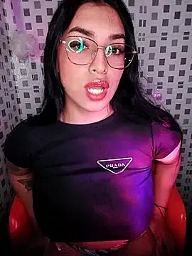 Freechat Linda_Saenz_ on StripChat