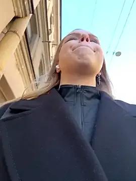 Freechat Liza_risky on StripChat