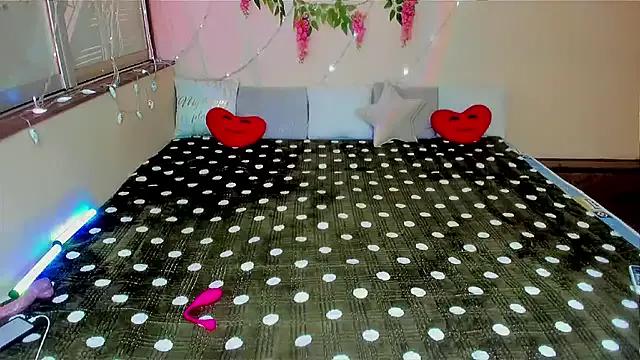 Freechat LizaSenri on StripChat