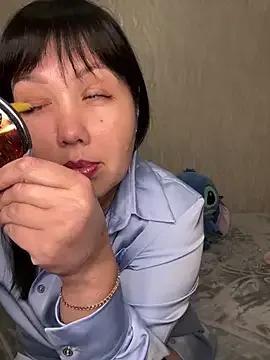 Freechat Love__Mom on StripChat