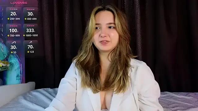 Freechat LucilleMcBride on StripChat