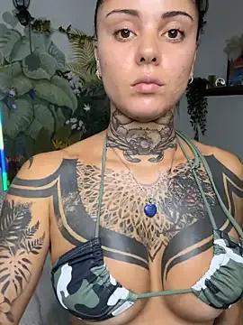 lucyrossink on StripChat