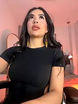 Luna__Ponce on StripChat