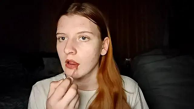 Freechat LynteriLain on StripChat