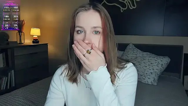 MaliaBourraine on StripChat