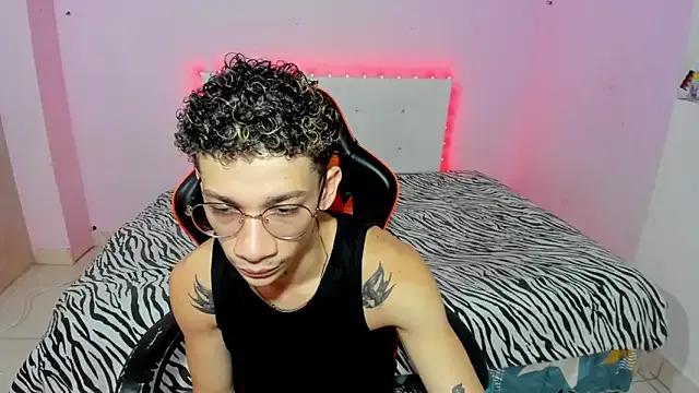 Freechat mateodeamjo on StripChat