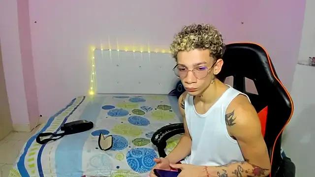 StripChat mateodeamjo is Freechat mateodeamjo — SHOW CUM