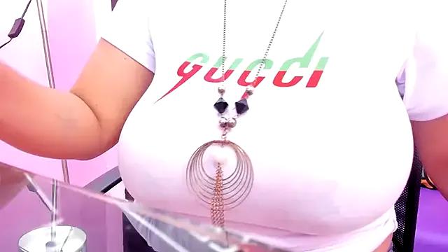 Freechat mature_dirty_squirt on StripChat