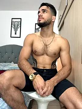 Freechat Maximiliano_ford on StripChat