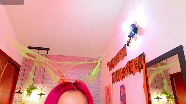 Freechat meghan_nill on StripChat