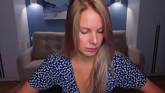 Freechat MelanieBennett on StripChat