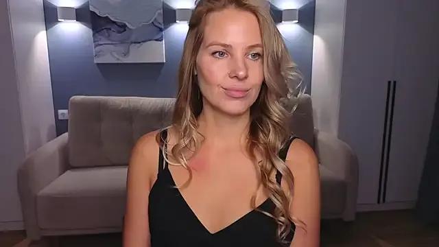 Freechat MelanieBennett on StripChat