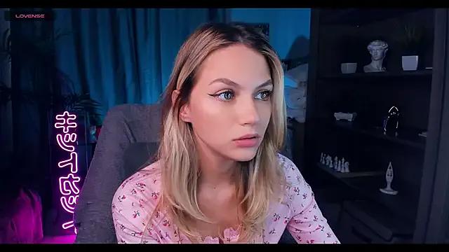 Freechat MelissaTetris on StripChat