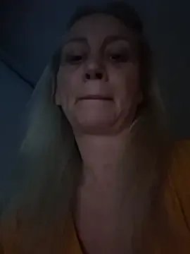 Freechat merlyn4 on StripChat