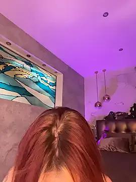 Freechat MeryWeaver on StripChat