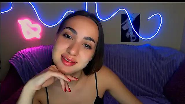 Freechat Mia_cutie77 on StripChat