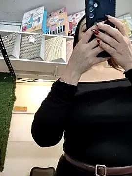 Freechat Mia_Novikov on StripChat