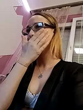 Freechat Mia_RainX on StripChat