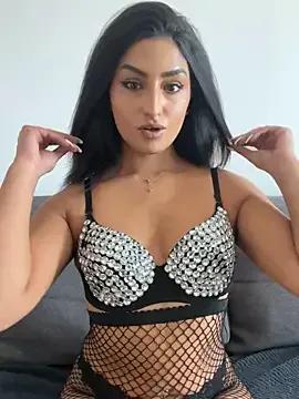 StripChat Mia_spicyy is Freechat Mia_spicyy — Twerk show with oiled ass